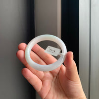清雅白底青翡翠正圈手镯 | Elegant White Base Green Jadeite Bangle