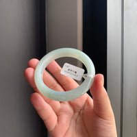 清润白底青翡翠正圈手镯 | Soft White & Green Jadeite Bangle