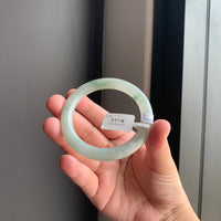 冰润飘花翡翠圆条手镯 | Icy Floating Green Jadeite Round Bangle