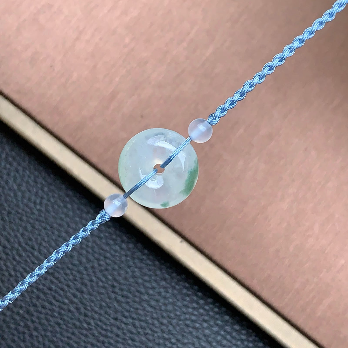 飘花平安扣手绳 | Jadeite Floating Green Donut Cord Bracelet