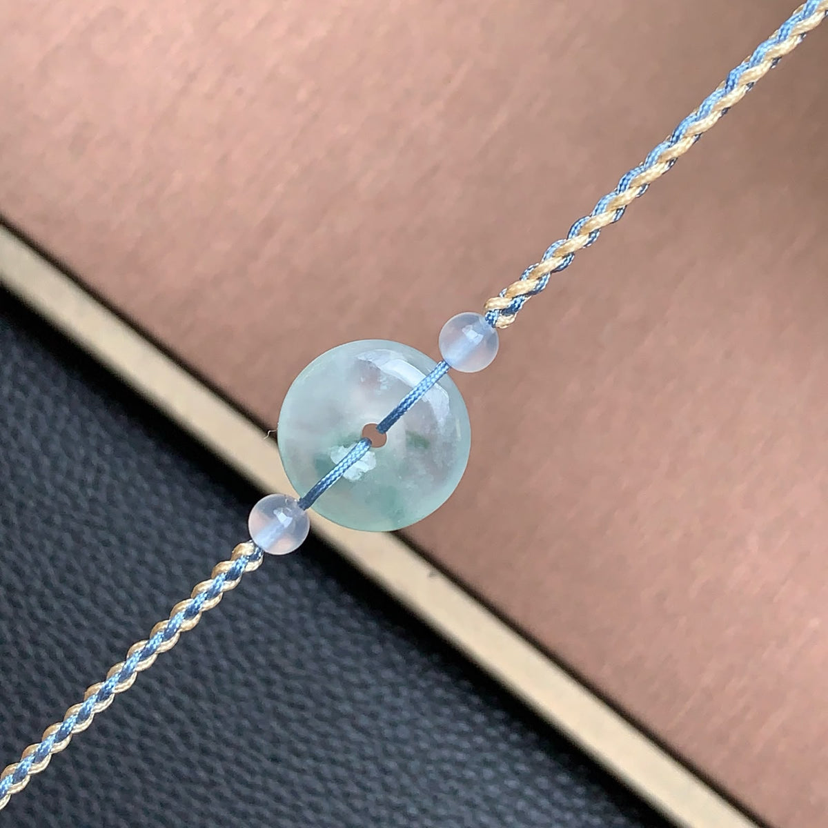 飘花平安扣手绳 | Jadeite Floating Green Donut Cord Bracelet