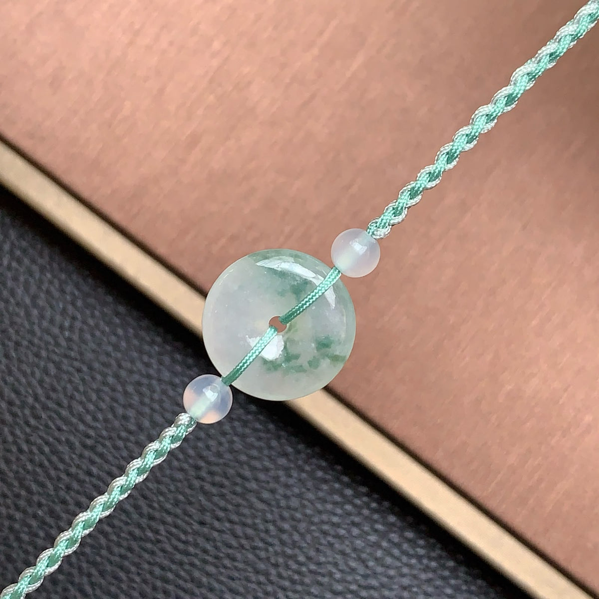 飘花平安扣手绳 | Jadeite Floating Green Donut Cord Bracelet