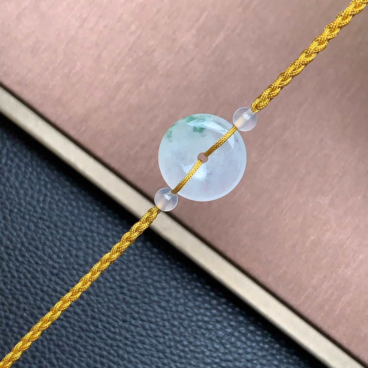 飘花平安扣手绳 | Jadeite Floating Green Donut Cord Bracelet