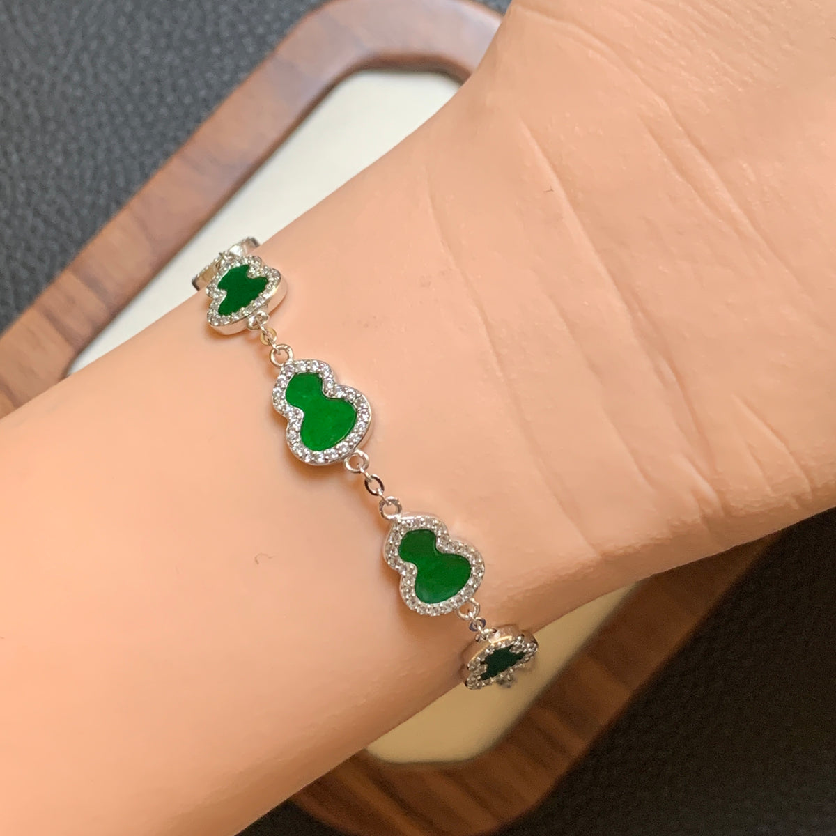 缅青葫芦翡翠手链 | Dry Green Jadeite Gourd Bracelet
