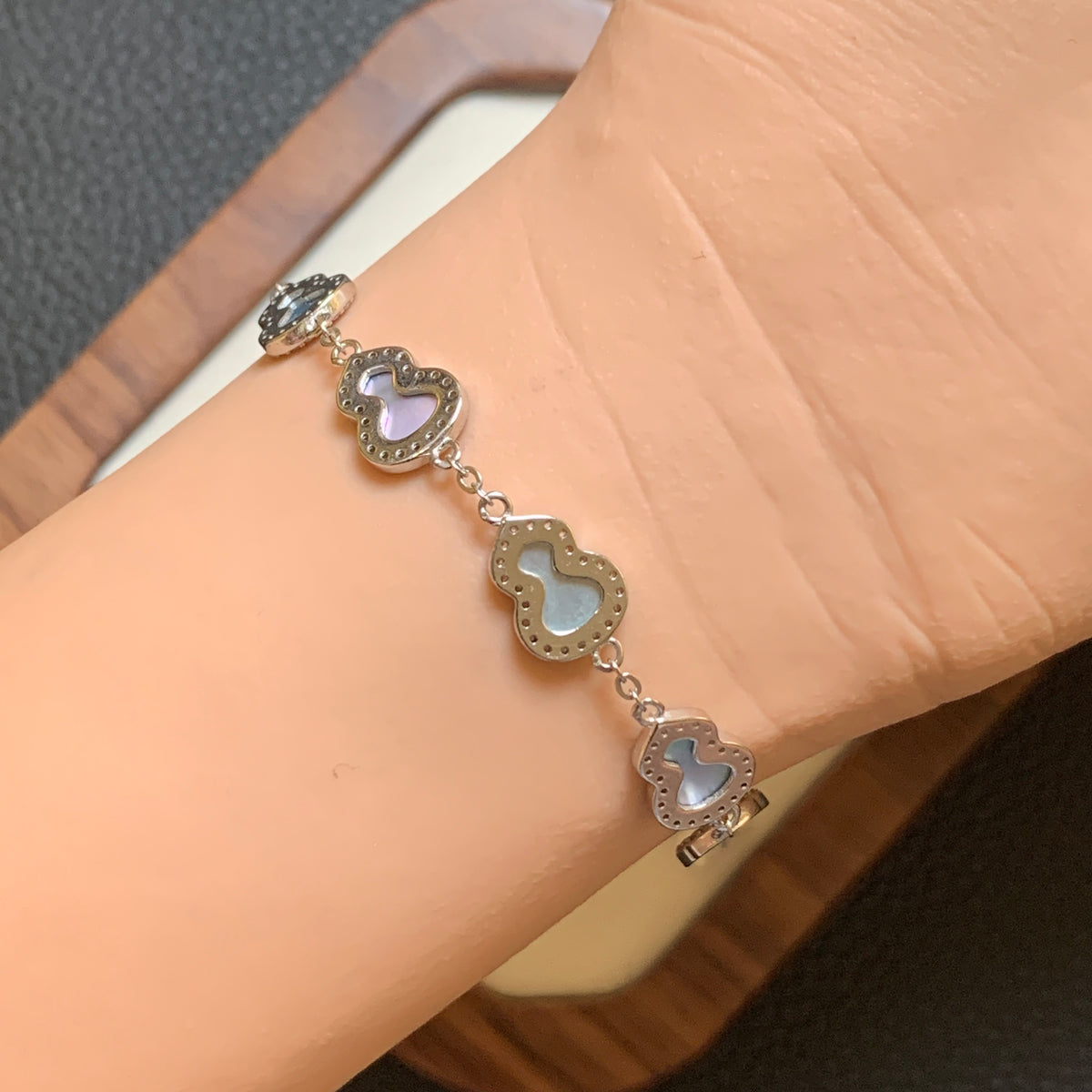 缅青葫芦翡翠手链 | Dry Green Jadeite Gourd Bracelet