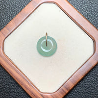 冰绿平安扣翡翠吊坠 | Icy Green Jadeite Donut Pendant