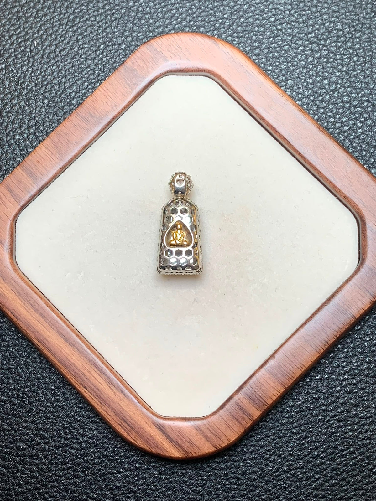 紫罗兰无事牌翡翠吊坠 | Lavender Jadeite Plaque Pendant