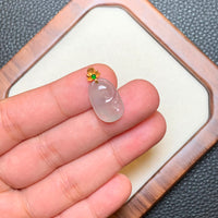 冰胶如意翡翠吊坠 | Icy Translucent Jadeite Ruyi Pendant