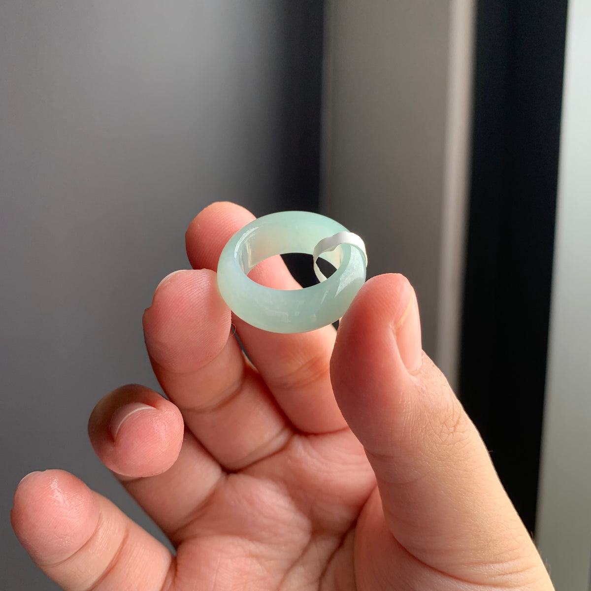 冰胶淡绿天然翡翠戒指 | Icy Light Green Jadeite Ring