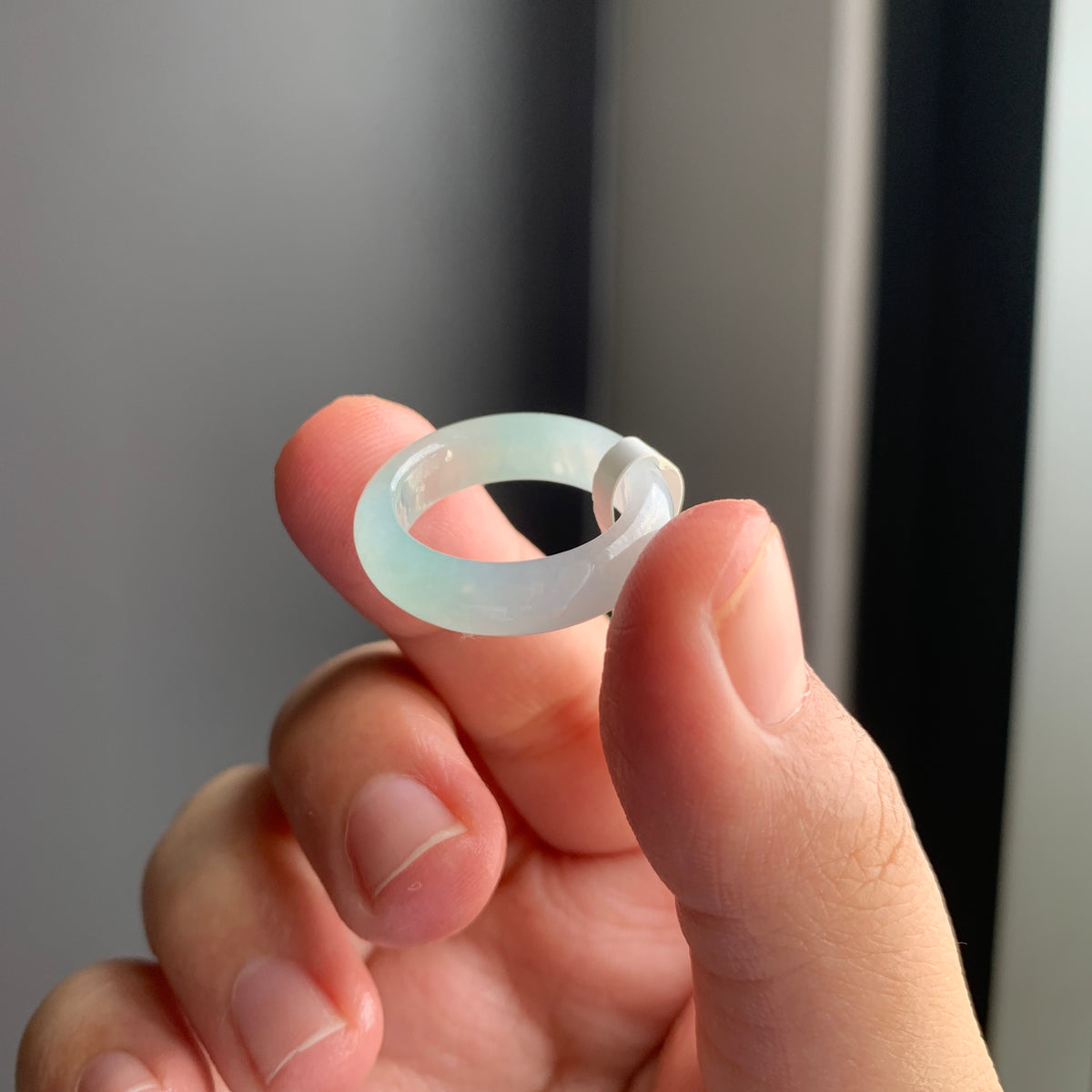 冰绿翡翠戒指 | Icy Green Jadeite Ring