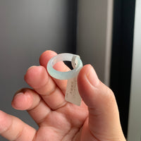 冰绿翡翠戒指 | Icy Green Jadeite Ring