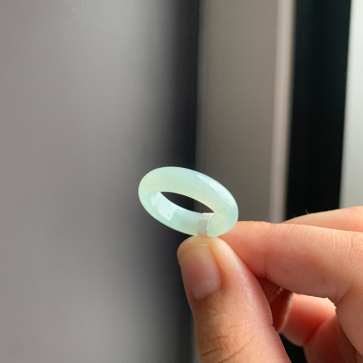 冰绿翡翠戒指 | Icy Green Jadeite Ring