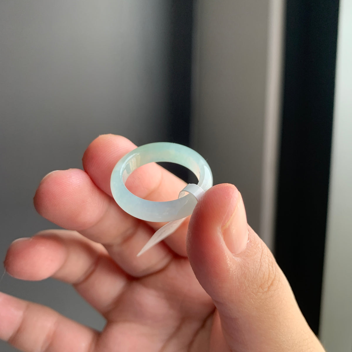 冰绿翡翠戒指 | Icy Green Jadeite Ring