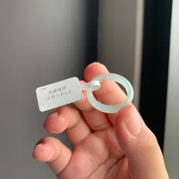 冰绿翡翠戒指 | Icy Green Jadeite Ring