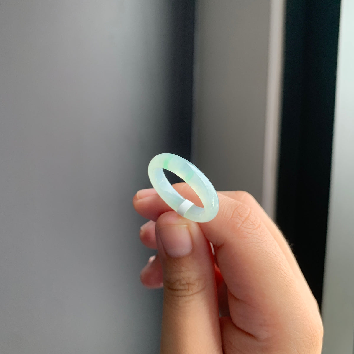 冰绿翡翠戒指 | Icy Green Jadeite Ring