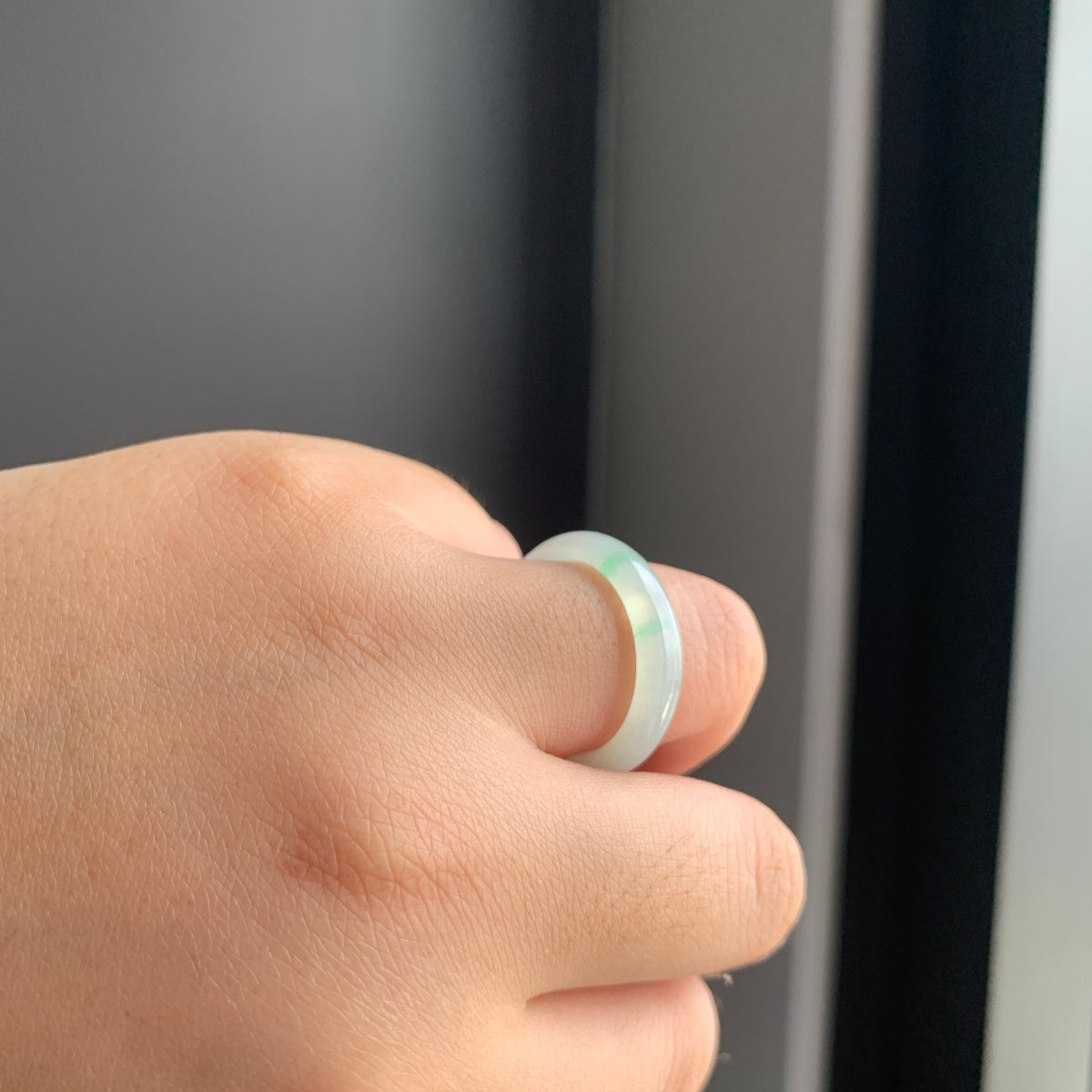 冰绿翡翠戒指 | Icy Green Jadeite Ring