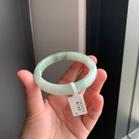 蓝绿天然翡翠正圈手镯