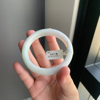 白底青天然翡翠正圈手镯